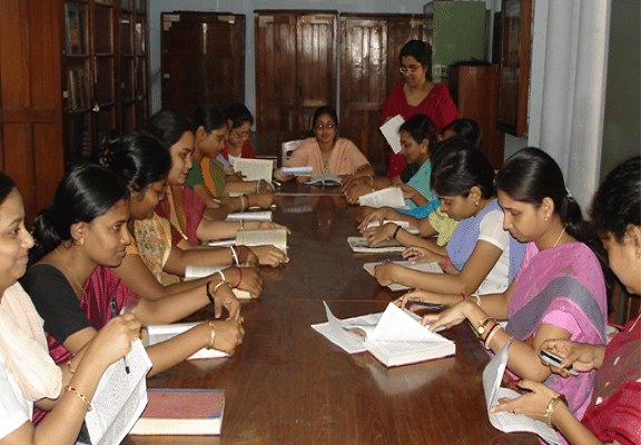 Government Institute of Education for Women Hooghly Academic Building photo 8